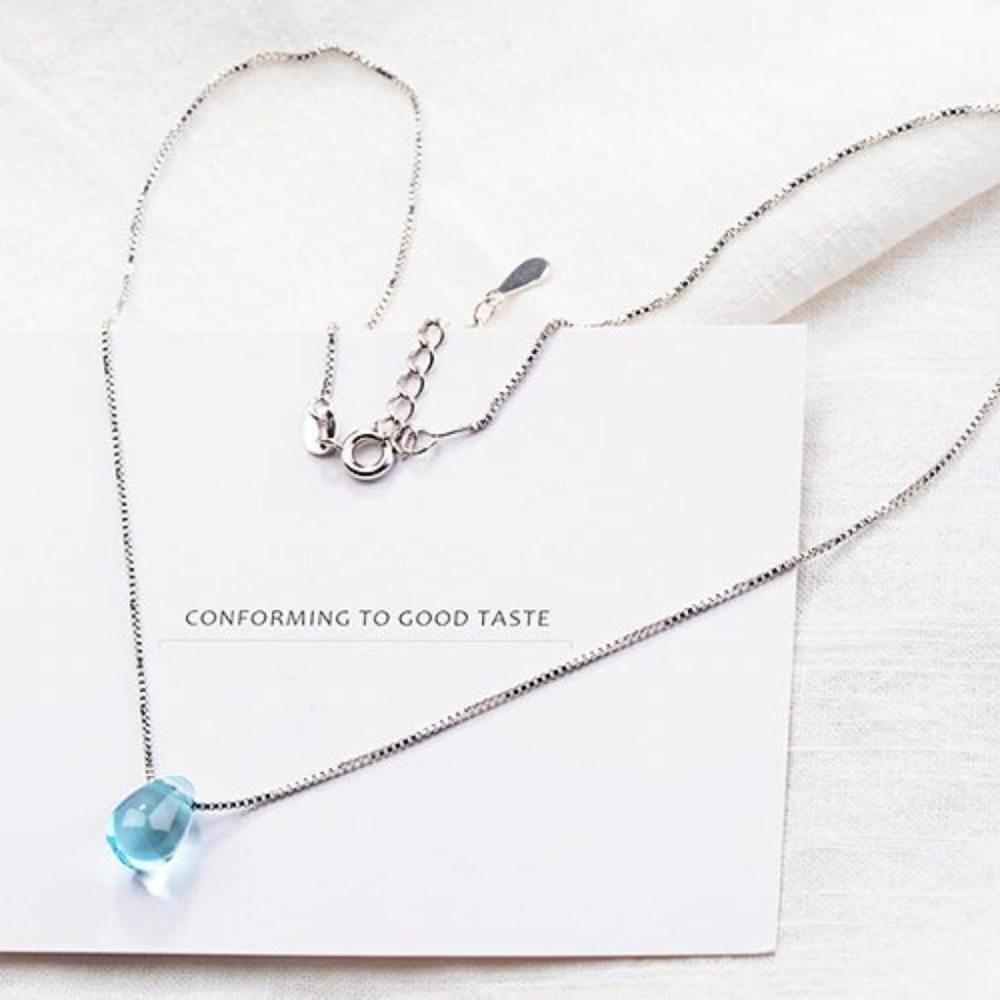 NEW Silver Artificial Blue Crystal Water Drop Necklace - Picture 2 of 5
